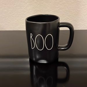RAE DUNN BOO MUG